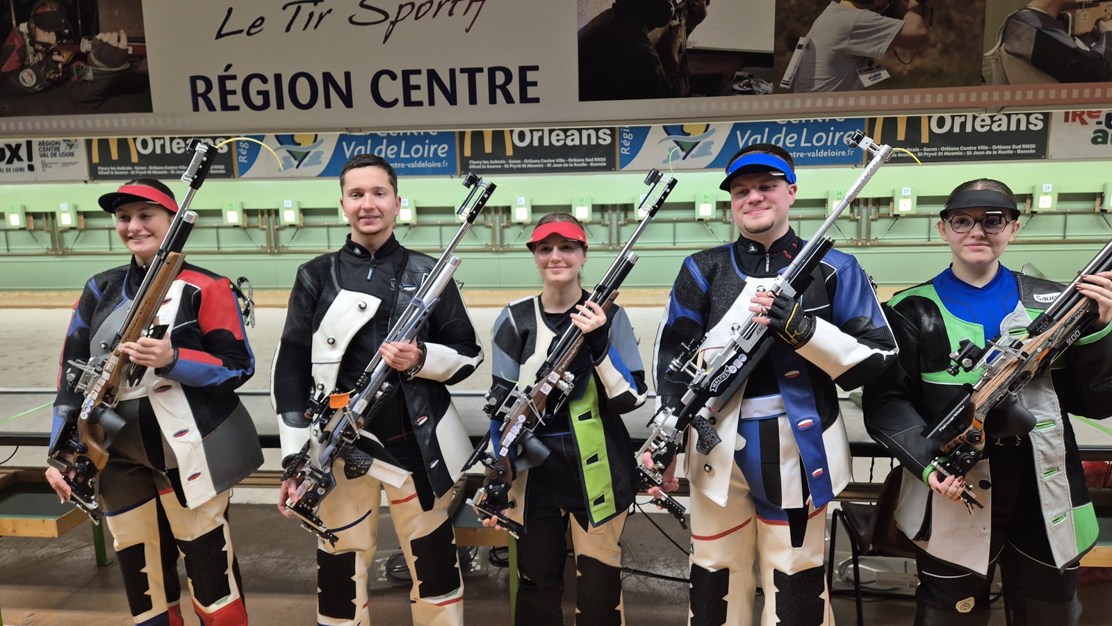 Azilis, Lucie, Léa,Hugo et Clément remportent le Tour Régional CDFC 10M